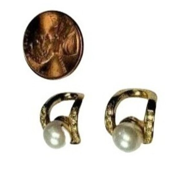 Vintage Gold-Tone Faux Pearl & Rhinestone Earrings A318 - Picture 2 of 6